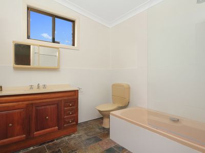 35 Antrim Avenue, Warilla