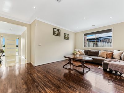 39 Waterbury Street, Cranbourne