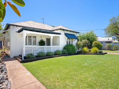 35 Ardagh Avenue, Kalgoorlie
