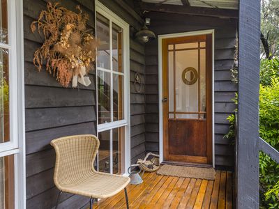 24 Blanche Parade, Mount Macedon