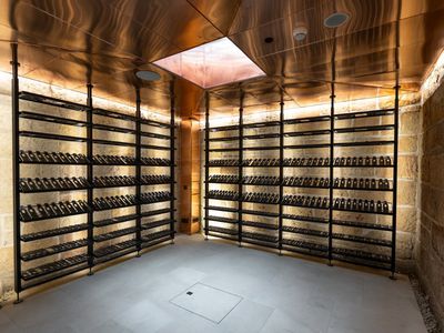 1 / 147 Darling Point Road, Darling Point