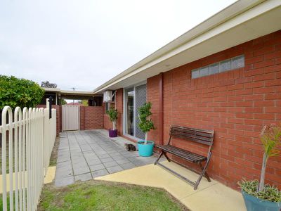 70 Hilton Crescent, Maddington