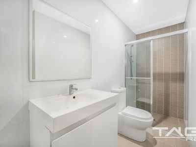1203 / 6 East Street, Granville