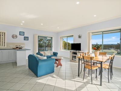 2 Second Avenue, Erowal Bay