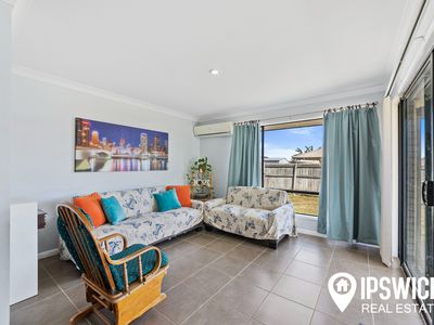 26 HASLINGDEN PARK DRIVE, Lowood