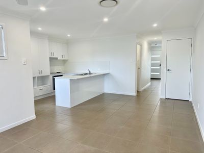 6 / 15 Waratah Way, Morayfield