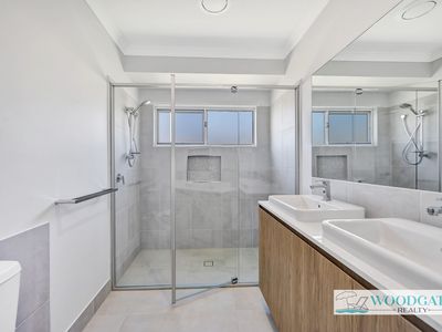 21 Gull Street, Woodgate