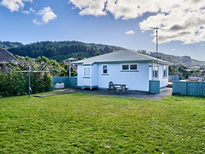 31 Larsen Crescent, Tawa