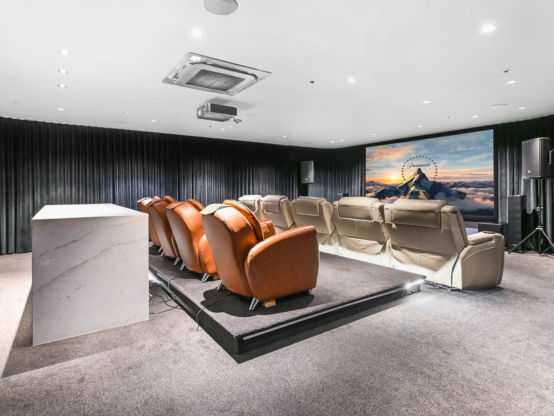 3009 / 23 MacKenzie Street, Melbourne