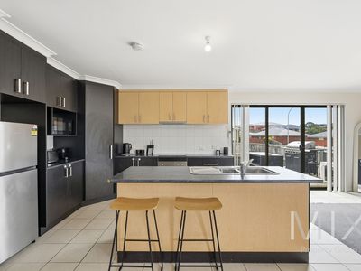 1 / 19 Joseph Link, Brighton