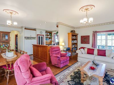 2 Blacksmiths Lane, Central Tilba