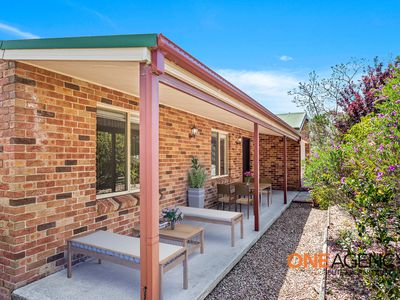 6 BARWON PLACE, Albion Park