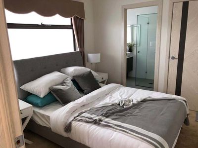 TH2 & TH3 / 2 Florence Street, Glen Waverley