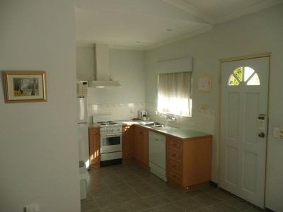 4 / 21 Neimur Street, Barham