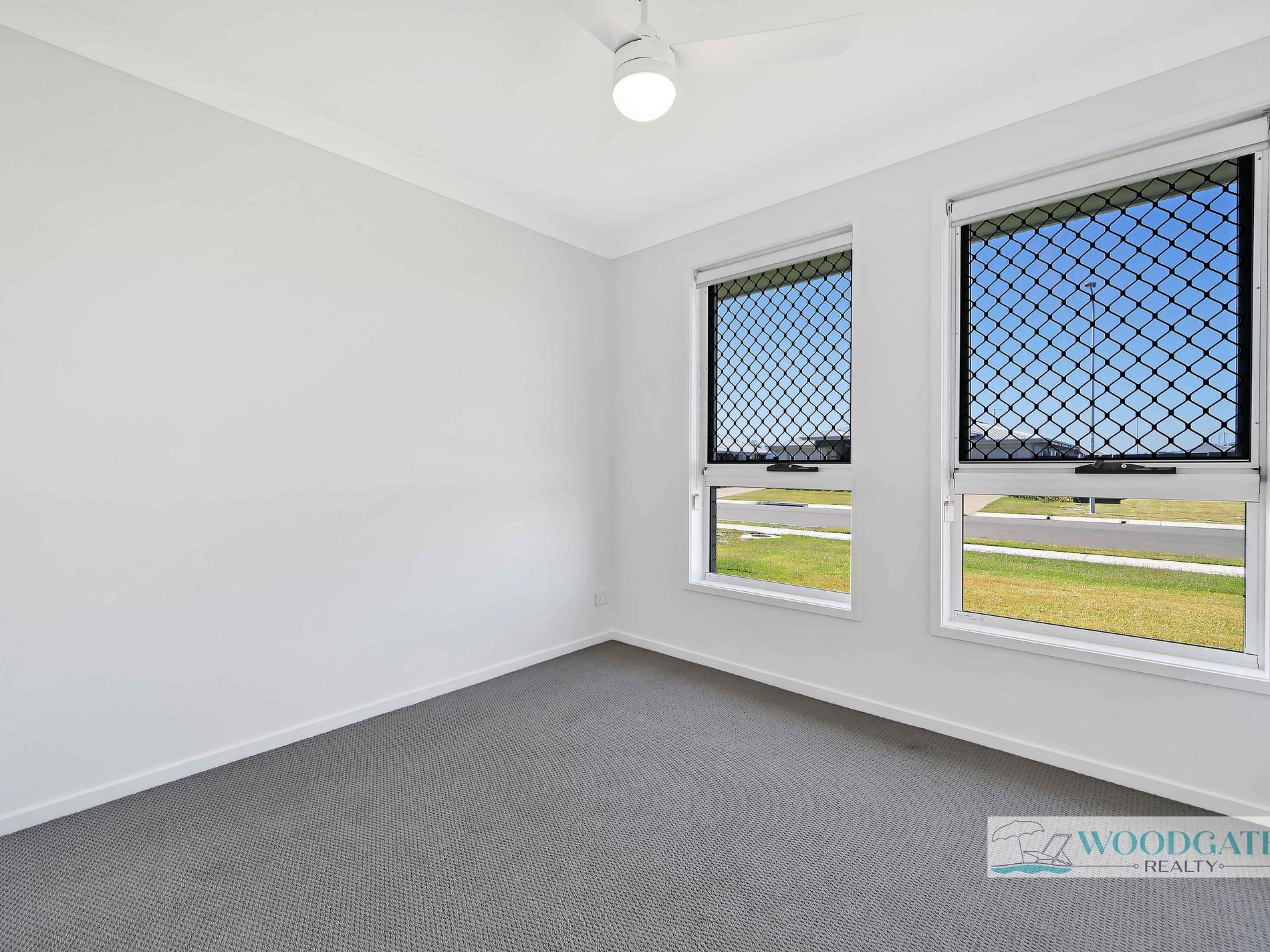 73 OCEAN VIEW DRIVE, Woodgate