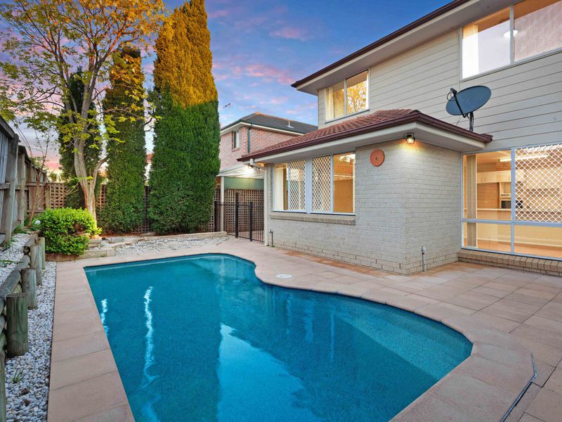 12 Avonleigh Court, Glenwood