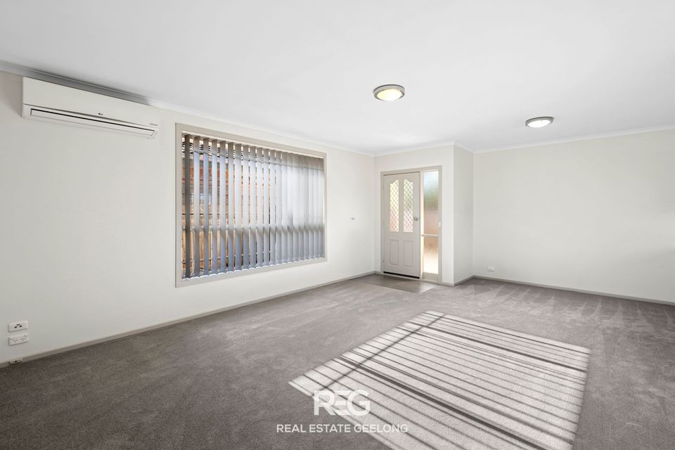 2 / 30 Burdoo Drive, Grovedale