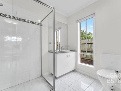 8 Butcher Court, Narre Warren South