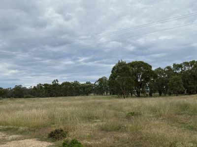 37 Werribee Road, Bomera