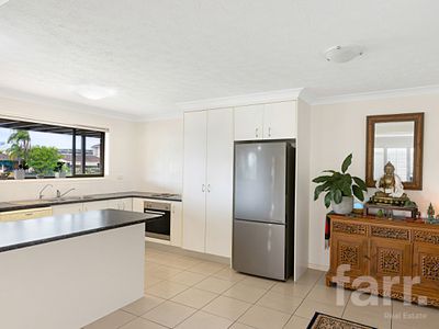 109 Bundall Road, Surfers Paradise