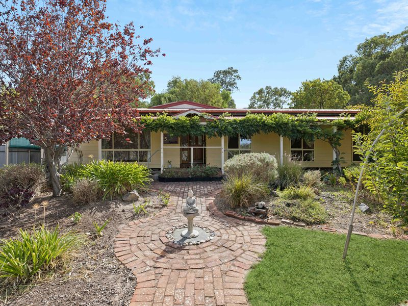 5 Symonds Street, Yankalilla