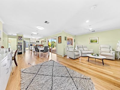 43 MacArthur Street, Sale