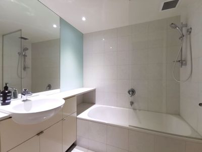 708 / 45 Haig Street, Southbank