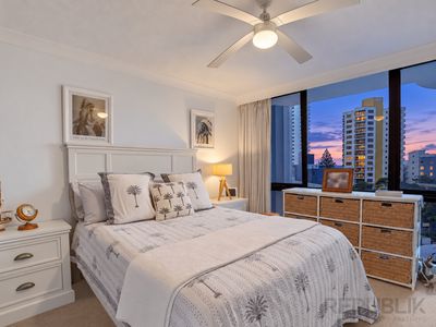 6B / 30 LAYCOCK STREET, Surfers Paradise