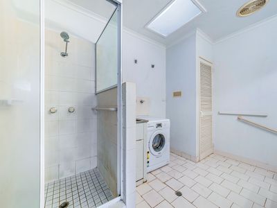 6 / 5 Border Drive, Cannonvale