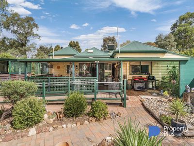 28 Calder Highway, Wedderburn