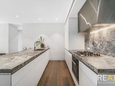 6 / 321 New South Head Road, Double Bay