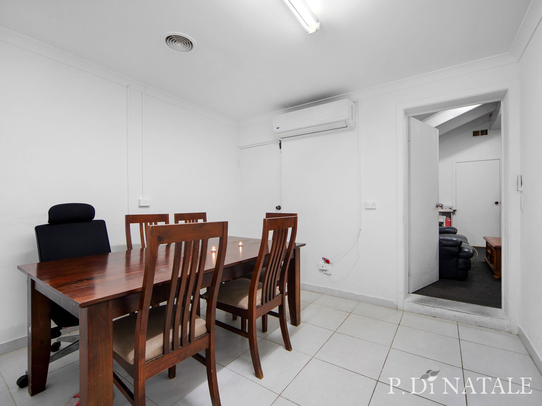 2 / 263 Heaths Road, Hoppers Crossing