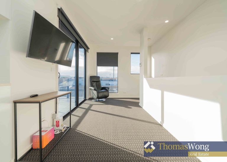 4 / 302 Huntingdale Road, Huntingdale
