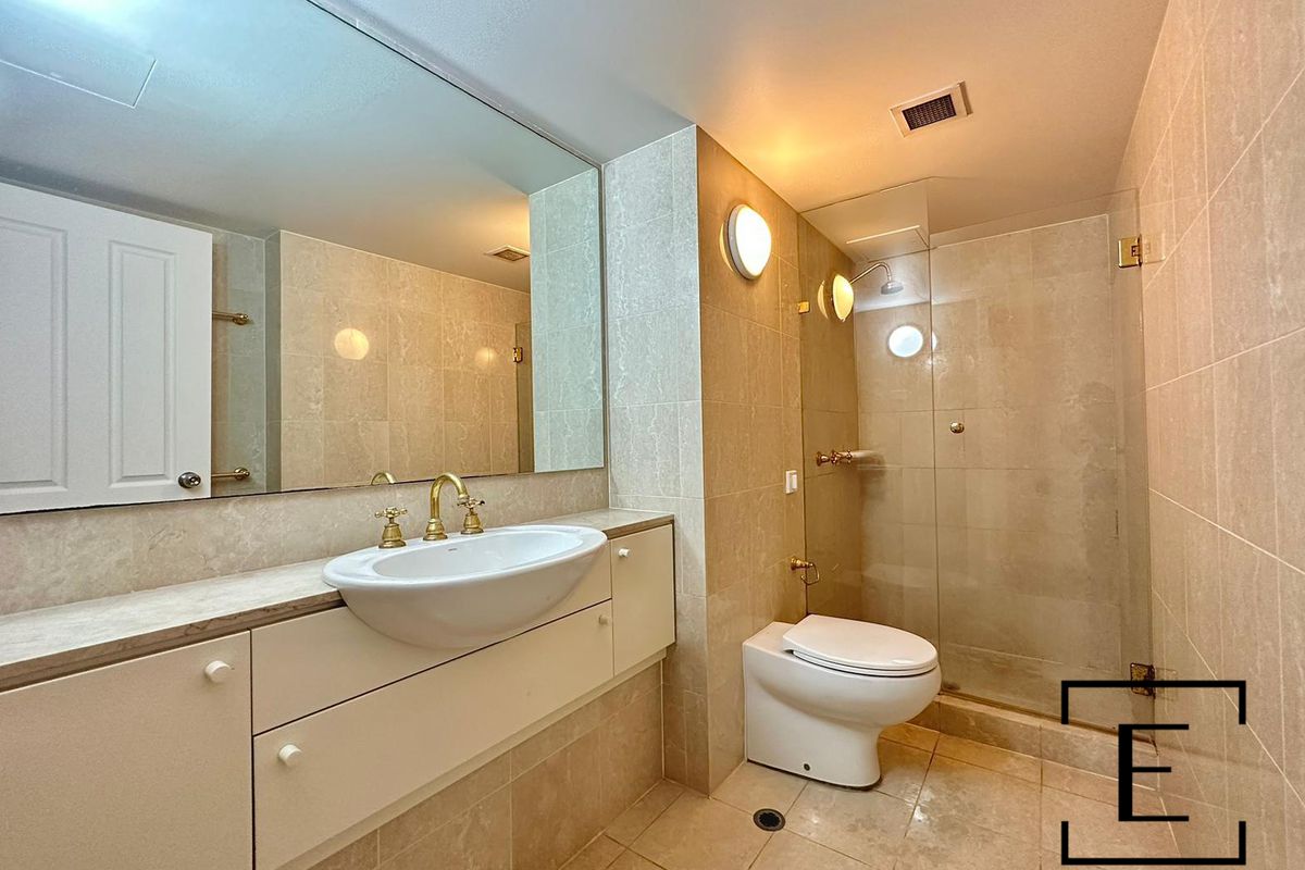 1605 / 12 Glen Street, Milsons Point