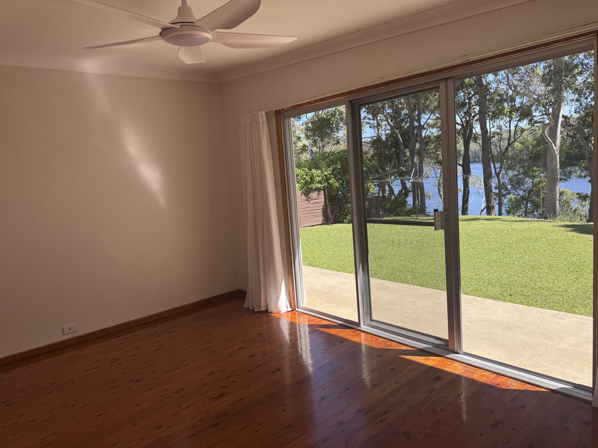 30 James Crescent, Kings Point