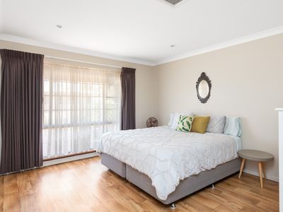 6 Hicks Road, Hannans