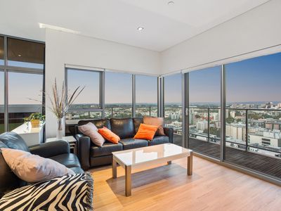 2201 / 237 Adelaide Terrace, Perth