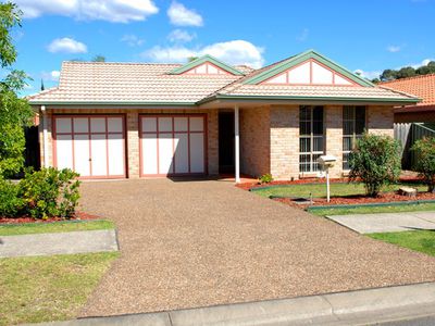 5 Cressbrook Drive, Wattle Grove