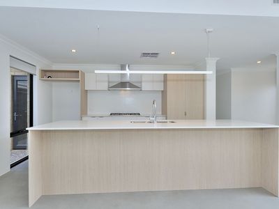 34 Harford Avenue, Viveash