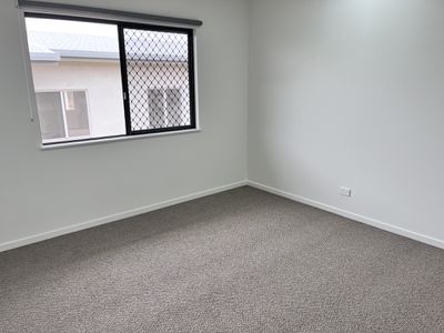 31 Tucker Street, Atherton