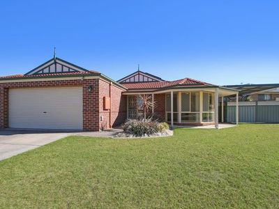 15 Clem Dr, Glenroy
