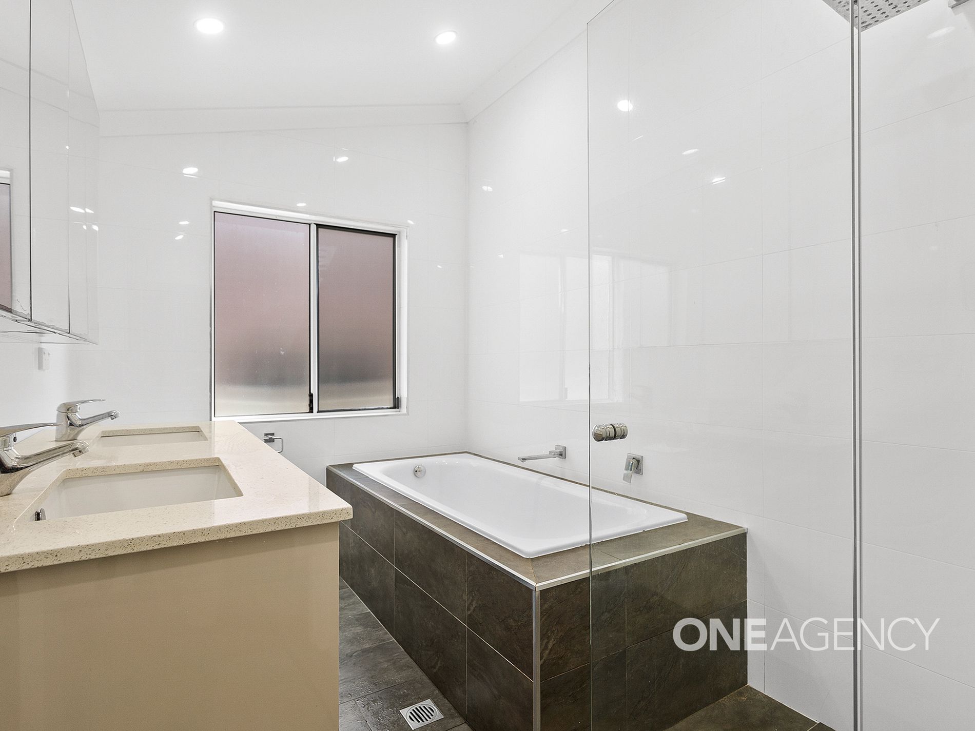 13 Darley Street, Shellharbour