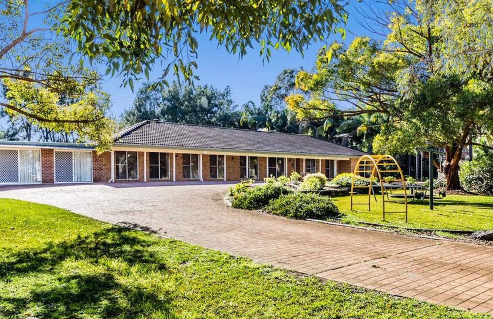 2 Nova Street, Box Hill