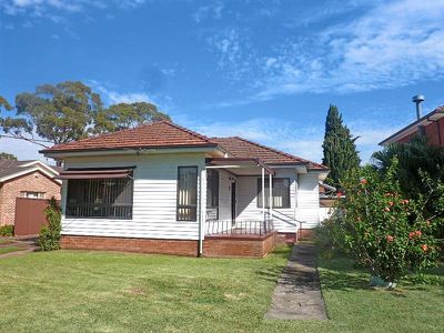 37 Mountview Ave, Beverly Hills