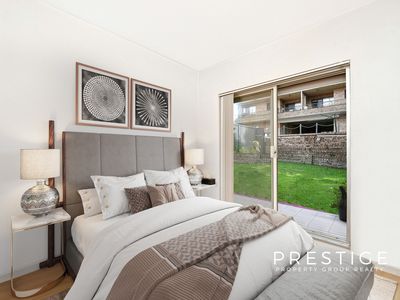 2 / 5 Short Street, Carlton