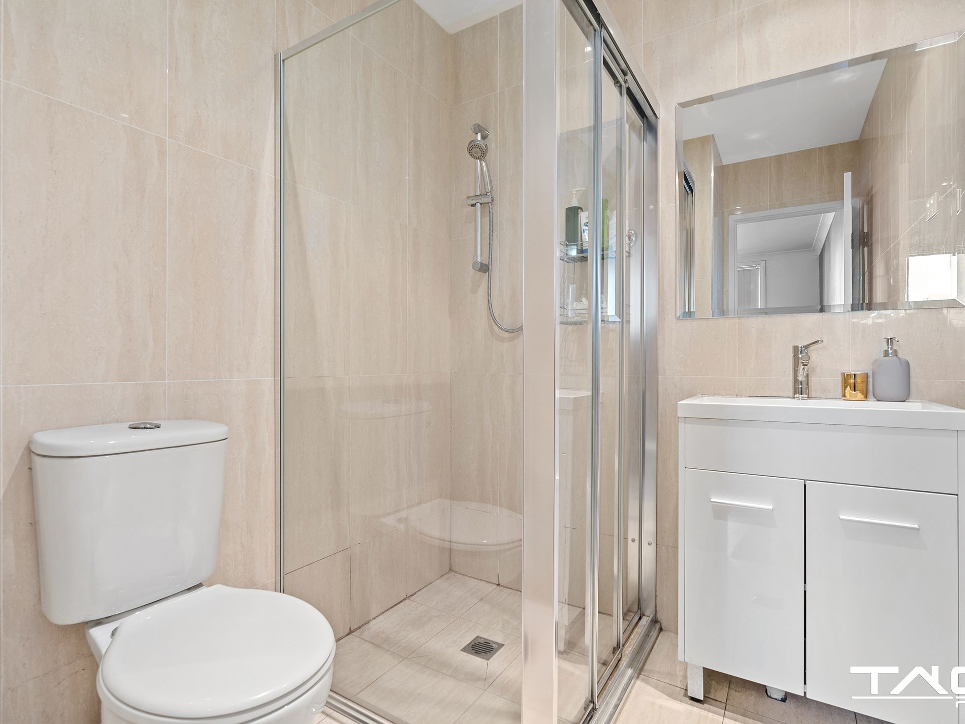 203b / 1-7 Hawkesbury Road, Westmead