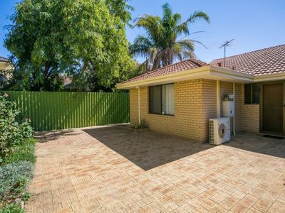 2 Brian Avenue, Yokine