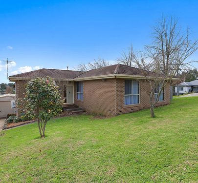 10 ARMSTRONG AVENUE, Drouin