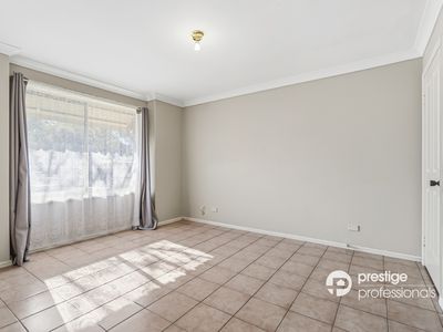 4 Sandover Court, Wattle Grove