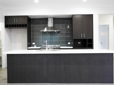 104 Buckingham Boulevard, Strathtulloh